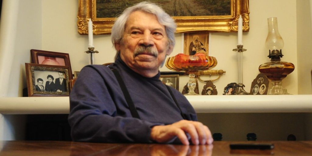 سنگ قبر داوود رشیدی