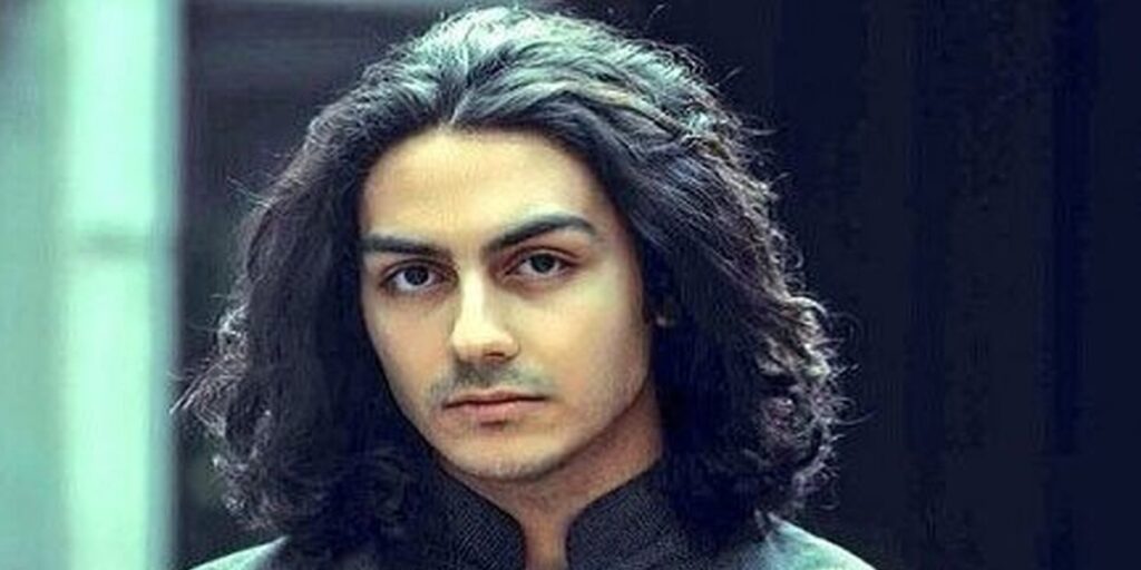 سنگ قبر مهرشاد شهیدی