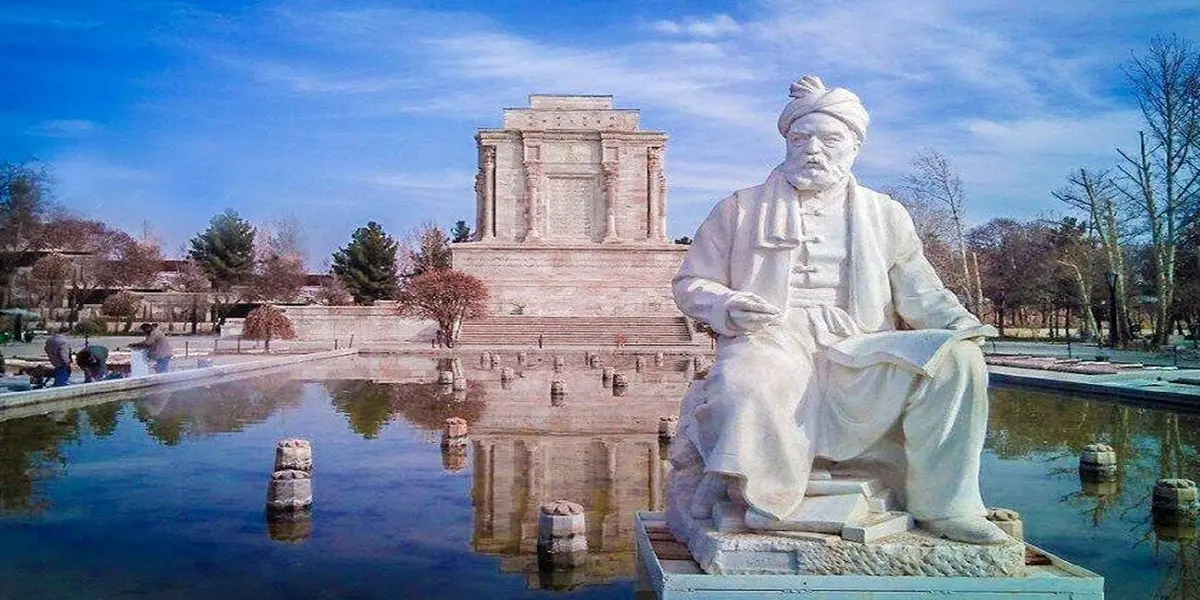 سنگ قبر فردوسی