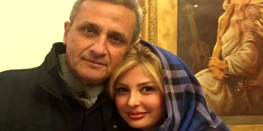 سنگ قبر پدر نیوشا ضیغمی